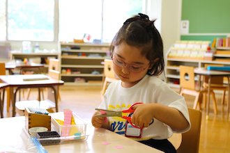 カリタス幼稚園のモンテッソーリ活動の様子